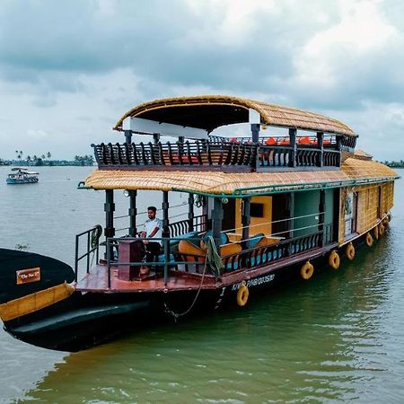 Why Not Houseboat Hotel Alappuzha Eksteriør billede